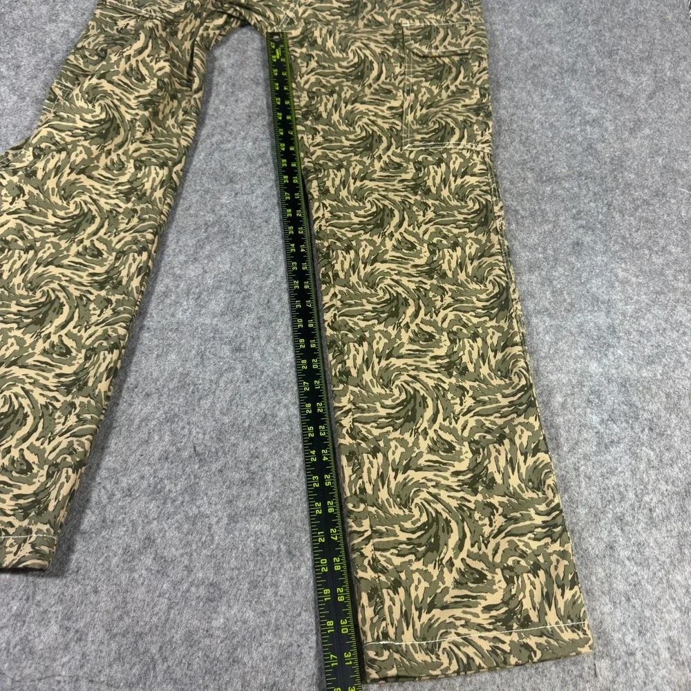 True Religion Mens Abstract Swirl Camo Cargo Pants Green Tan Size 28 NWT